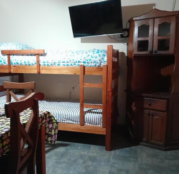 بنجلو عائلى, Bungalow Waheguru