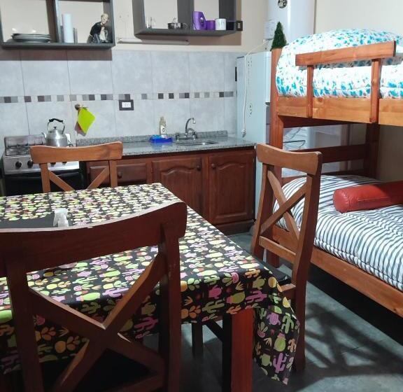 بنجلو عائلى, Bungalow Waheguru