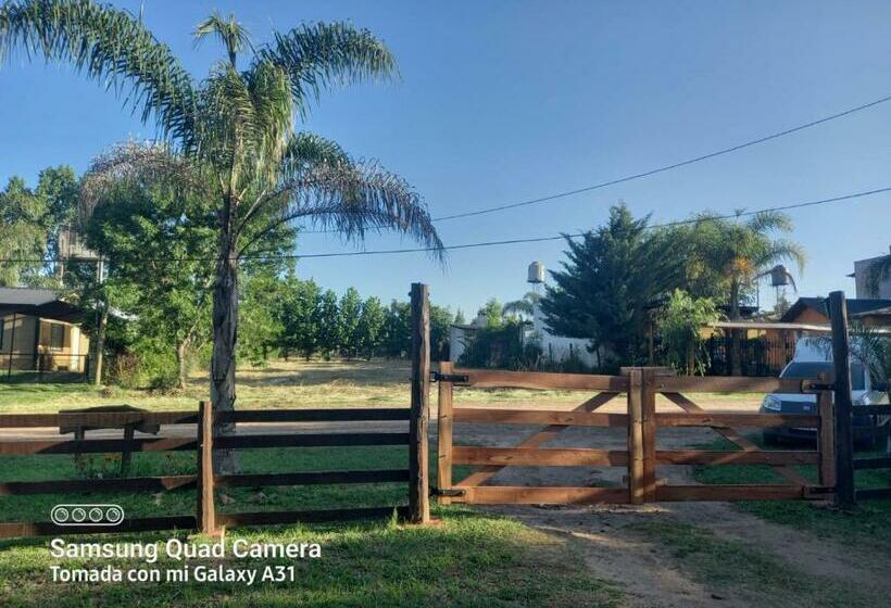 بنجلو عائلى, Bungalow Waheguru