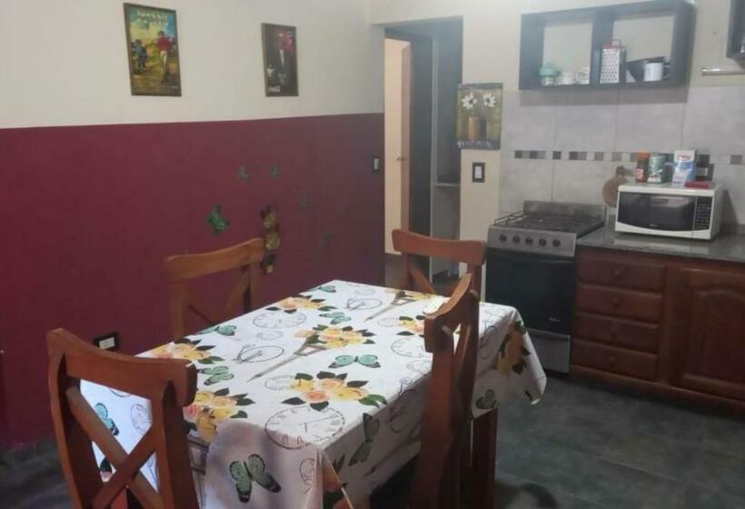 Семейное Бунгало, Bungalow Waheguru