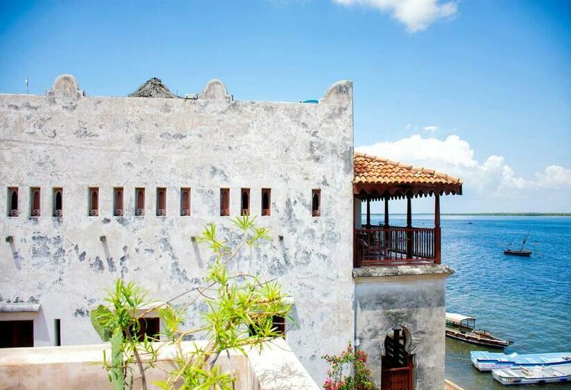 اتاق سوپریور با چشمانداز دریا, Lamu House