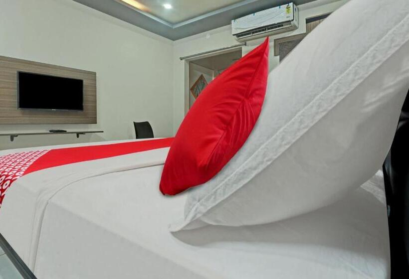 חדר דלוקס, Oyo Flagship 80569 Gokulam Grand