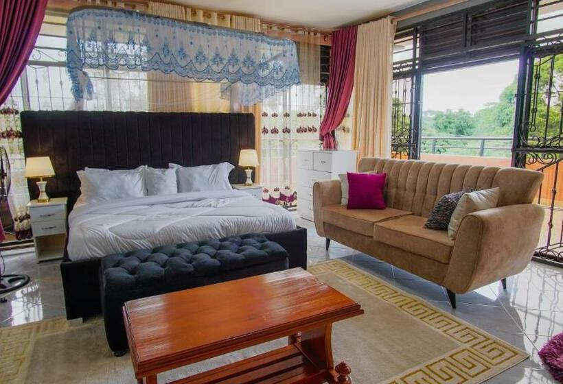 سوییت لوکس, Hutland Hotel Garuga