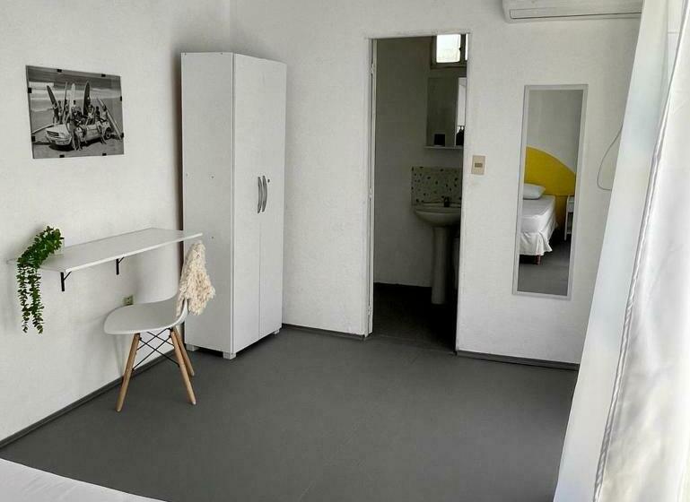 스탠다드 룸, Hué Hostel