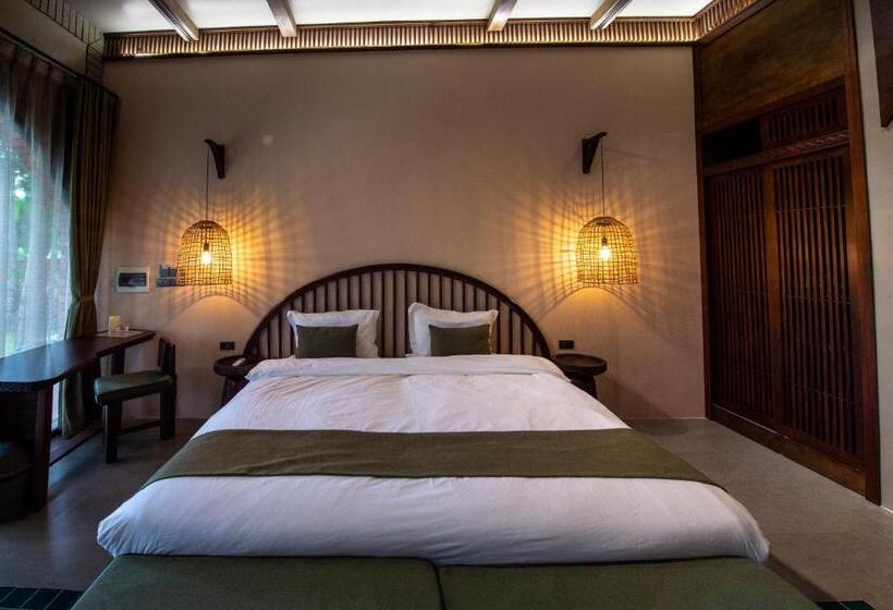 اتاق سوپریور با چشمانداز باغ, Maida Lodge