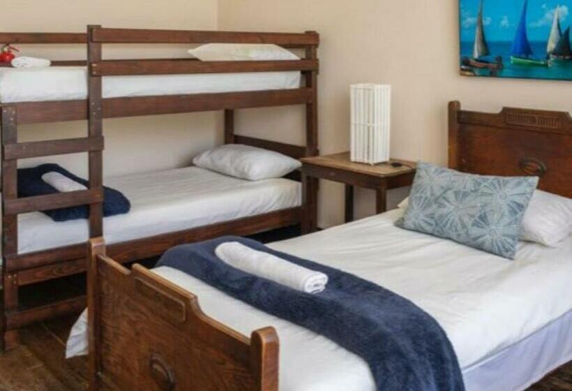 共用房间的床, The Lenox