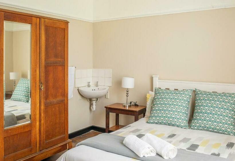 家庭间, The Lenox