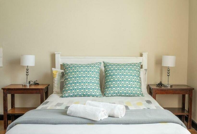 舒适型房间, The Lenox