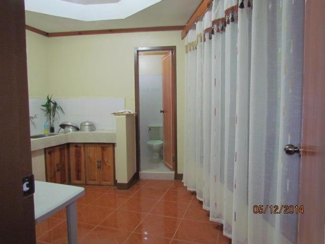 공동 객실, Triple Js Inn Sagada