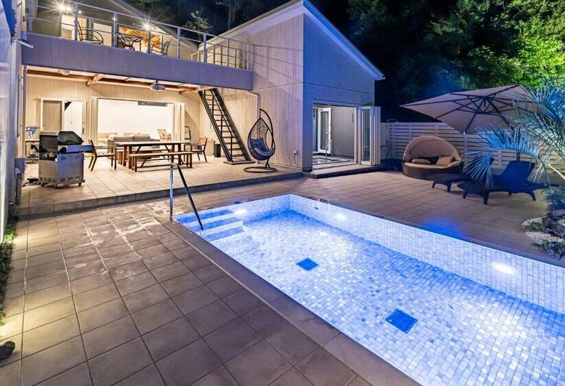 וילה בת 2 חדרי שינה, Futureresort