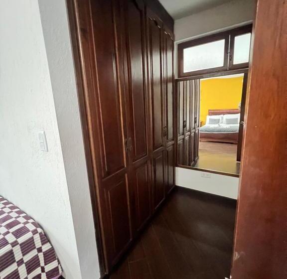 غرفة سوبيريور عائلية, La Casa De Las Flores Spa