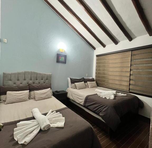 Четырехместный Номер Классик, La Casa De Las Flores Spa