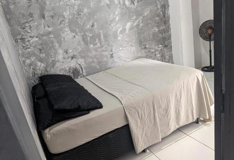 חדר דלוקס, Youkoso Hostel