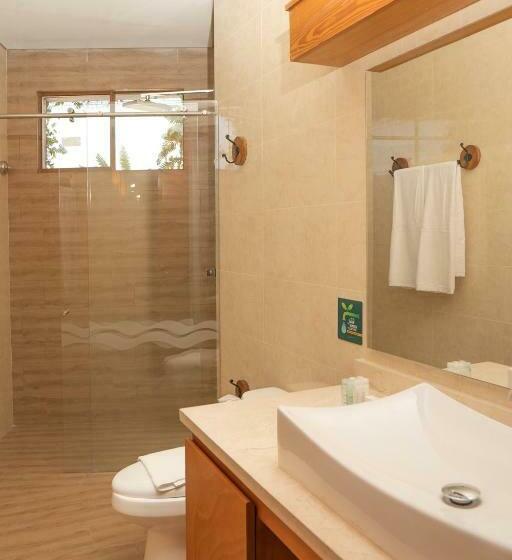 سوئیت با بالکن, Karaya Dive Resort