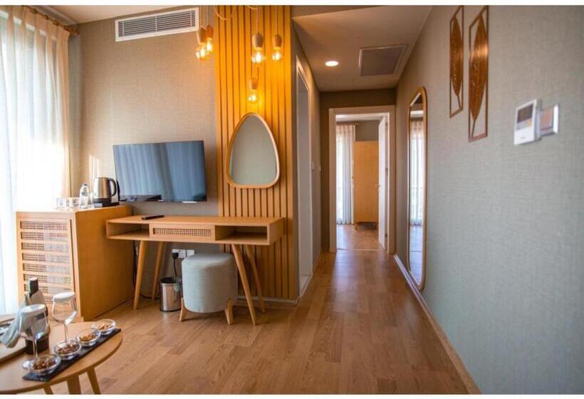 סוויטת ג'וניור, La Terrazza