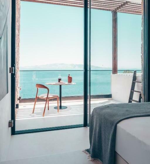 اتاق لوکس با چشم‌انداز دریا, Saklı Yaz Datça Adult Only