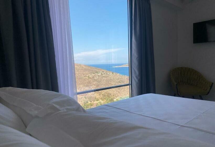 Triple Room Sea View, Vila D Boutique