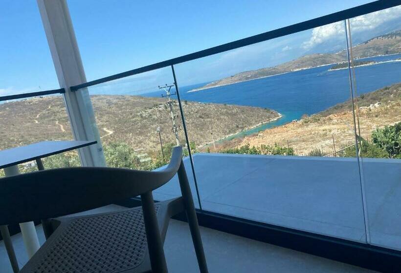 Triple Room Sea View, Vila D Boutique