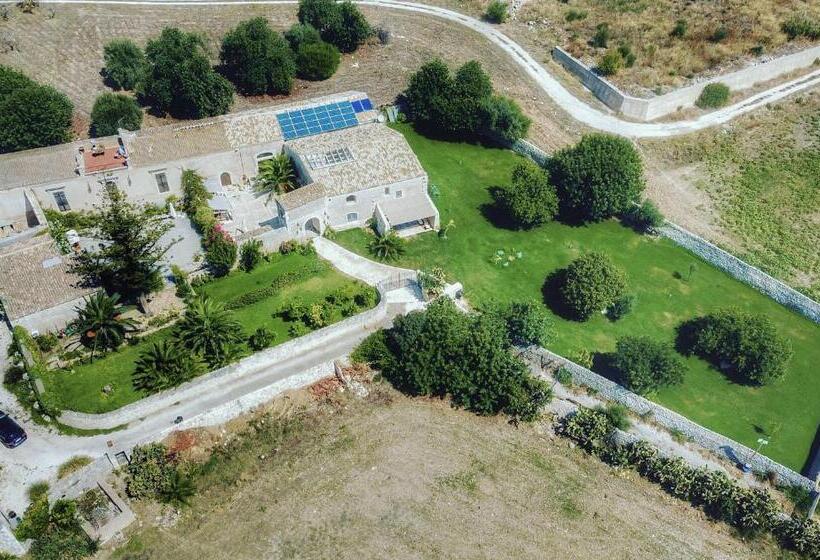 ویلای 1 خوابه, Villa Barone Alfieri   Pozzallo Rg