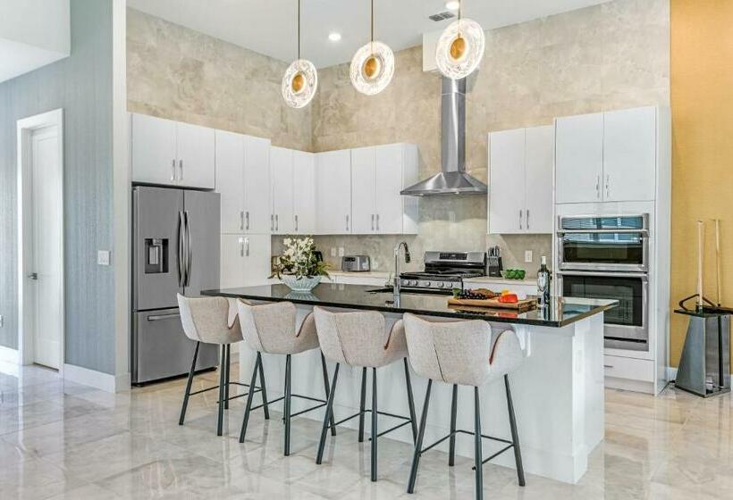 ‫فيلا غرفة نوم واحدة, Villatel Village At Solterra Resort