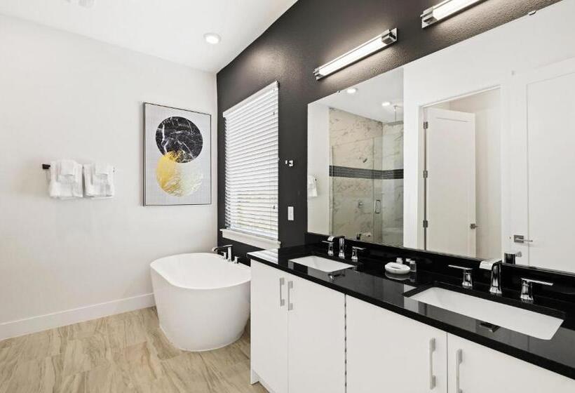 ‫فيلا غرفة نوم واحدة, Villatel Village At Solterra Resort