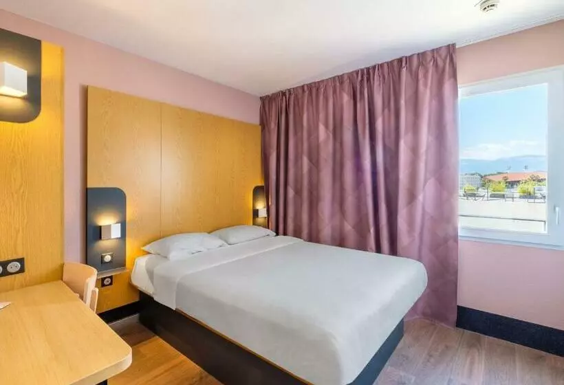 Standard-huone, B&b Hotel Cannes La Bocca Plage