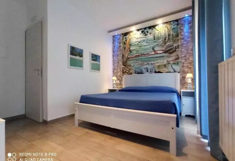 اتاق استاندارد, B&b Triskèles Adult Only