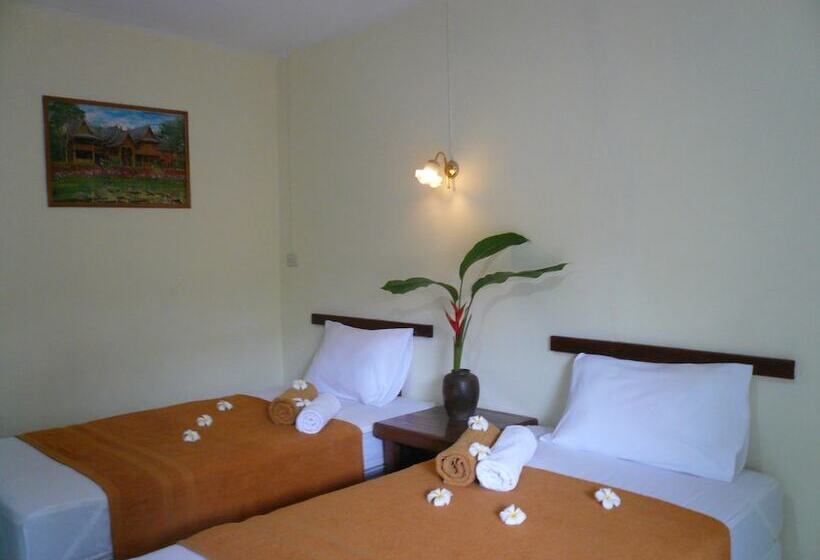 스탠다드 룸, Baan Lamai Resort