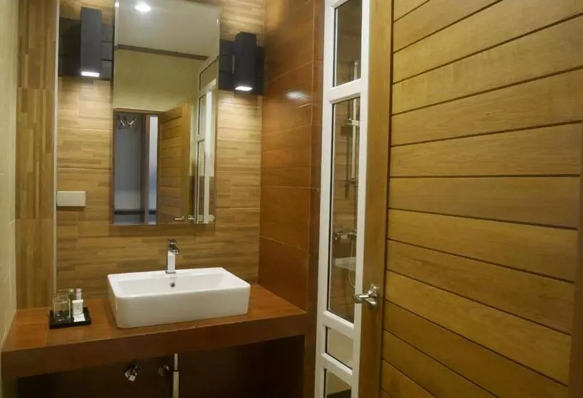 Suite Deluxe cu Vedere la Mare, Chaokoh Phi Phi Hotel And Resort Sha Extra Plus