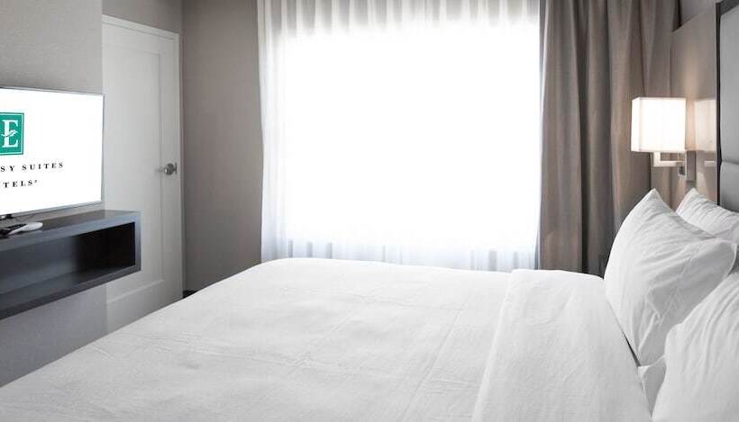 סוויטה, Embassy Suites By Hilton Kansas City Olathe