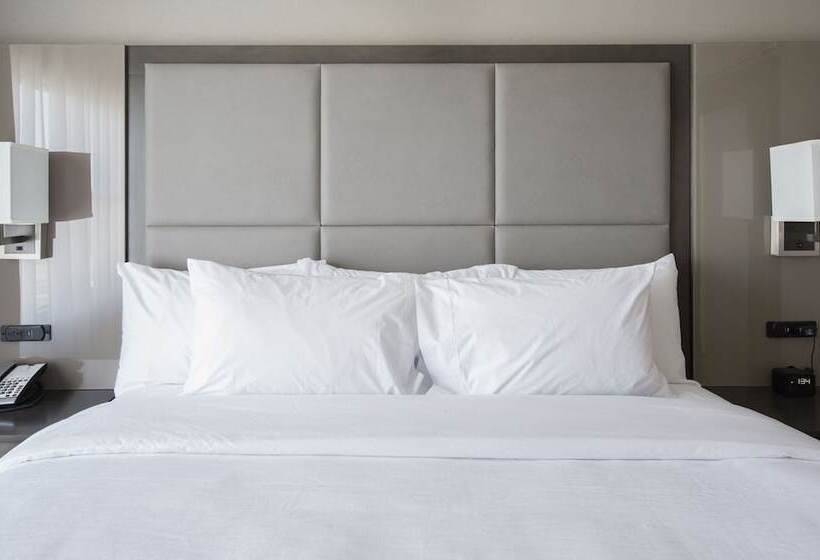 סוויטה מותאמת לאדם עם מוגבלויות, Embassy Suites By Hilton Kansas City Olathe