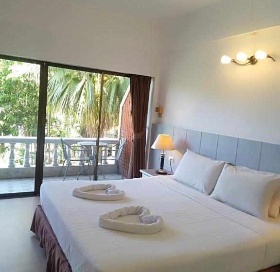 수피리어 룸 풀장 전망, Garden Home Kata