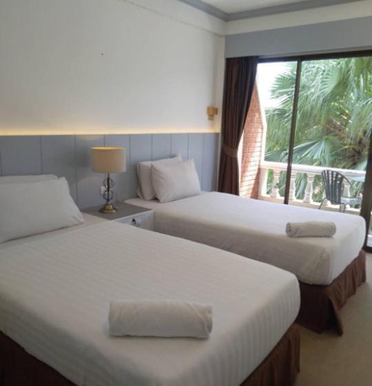 수피리어 룸 풀장 전망, Garden Home Kata