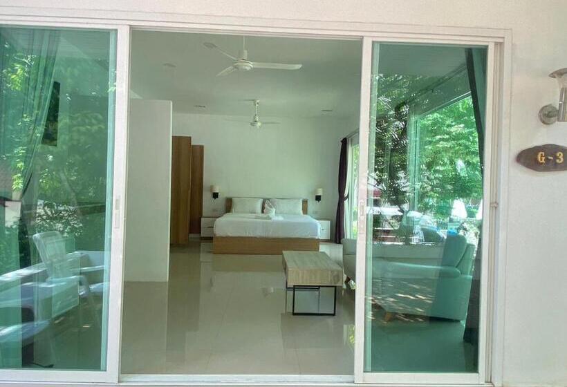 풀장 전망 디럭스 룸, Garden Home Kata