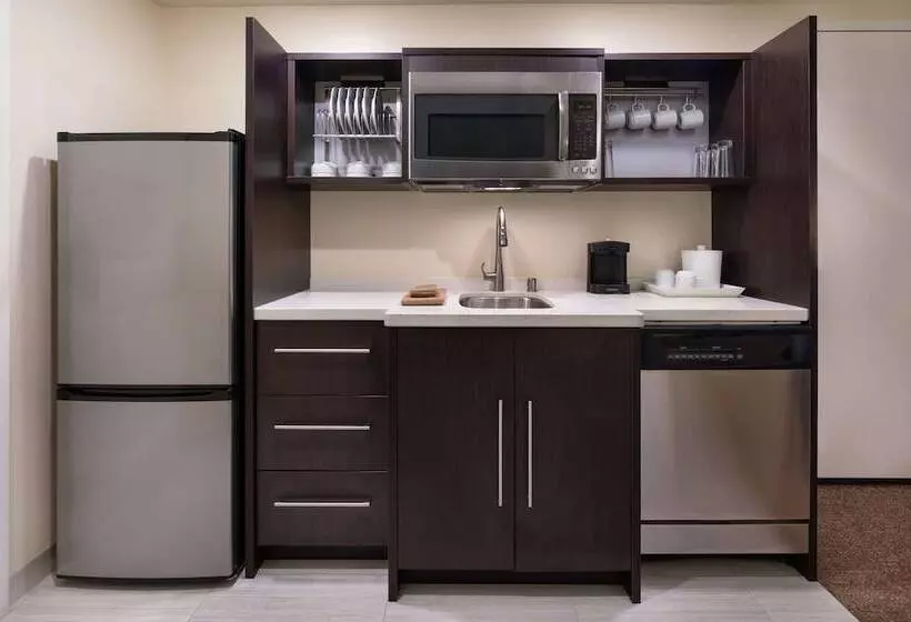 ダブルベッドのスタンダードスタジオ, Home2 Suites By Hilton Anchorage/midtown