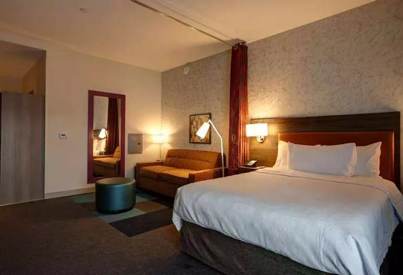 スタンダードスタジオ, Home2 Suites By Hilton Anchorage/midtown