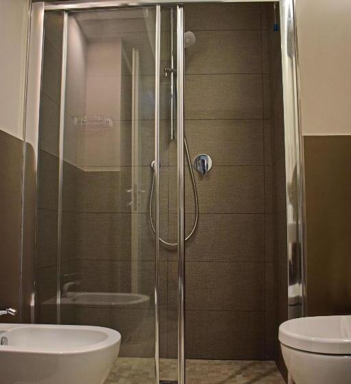 スタンダードルーム, Muccioli