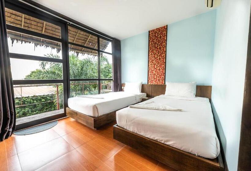 בקתה סופריור, Phi Phi Sea Sky Resort