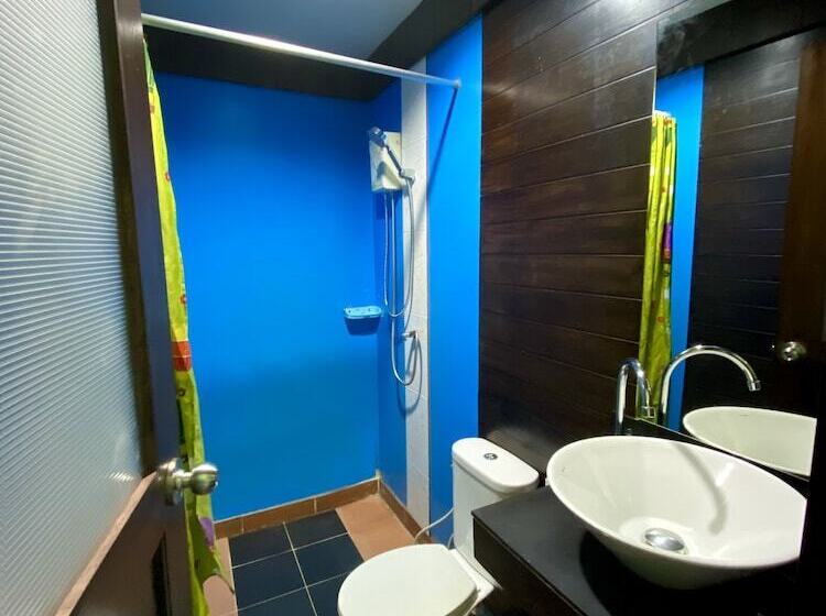 בקתה סופריור, Phi Phi Sea Sky Resort