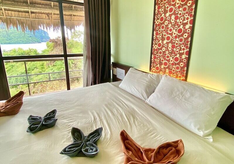 בקתה סופריור, Phi Phi Sea Sky Resort