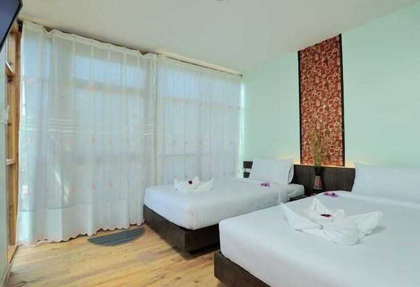 בקתה סופריור, Phi Phi Sea Sky Resort