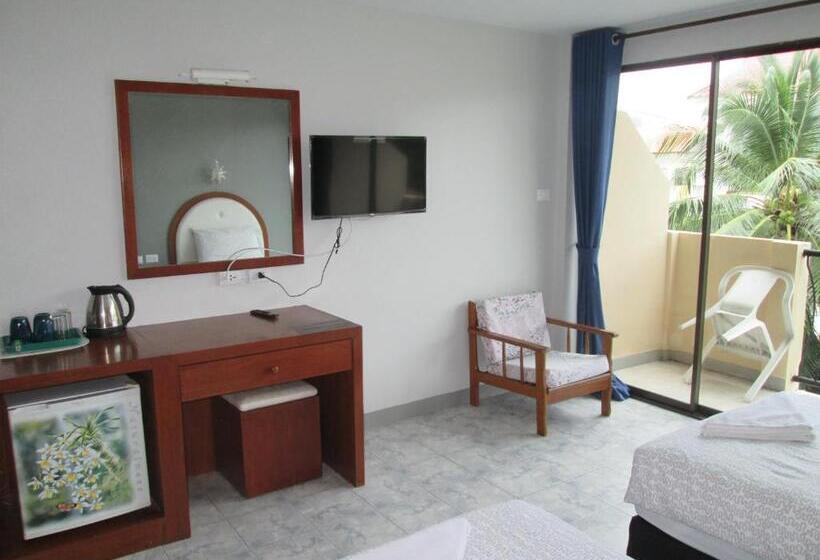 غرفة قياسية مزوَّدة بشُرفة, Pineapple Guesthouse