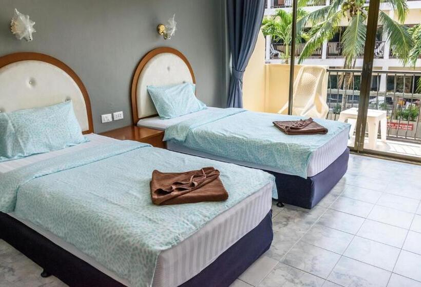 غرفة قياسية مزوَّدة بشُرفة, Pineapple Guesthouse