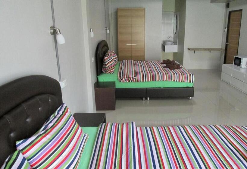 غرفة عائلية, Pineapple Guesthouse