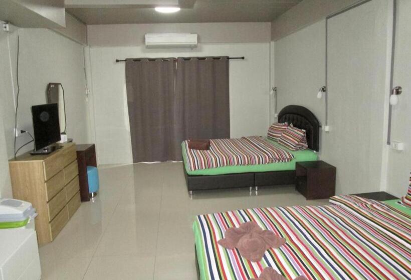 غرفة عائلية, Pineapple Guesthouse