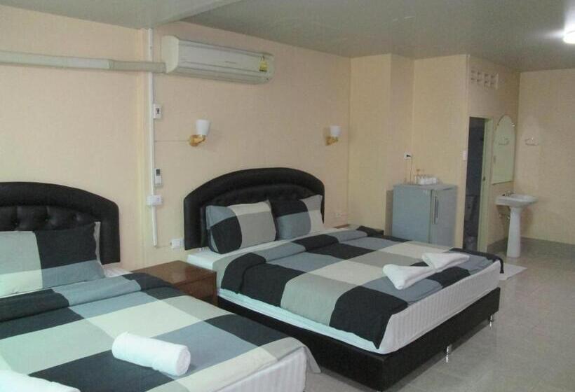 غرفة عائلية, Pineapple Guesthouse