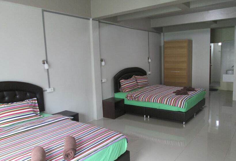 غرفة عائلية, Pineapple Guesthouse