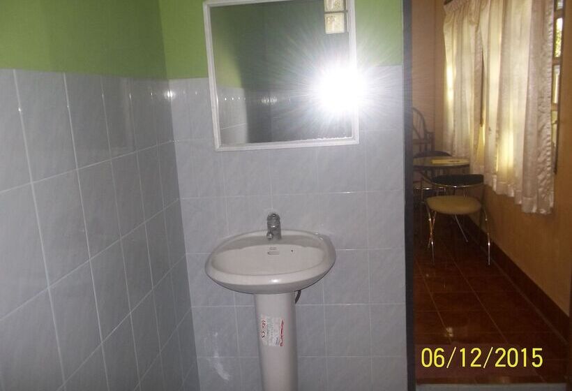 Номер Стандарт Трехместный, Rin Beach Resort