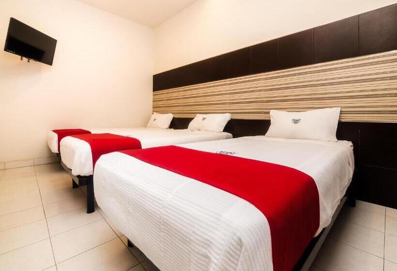 غرفة قياسية ثلاثية, Río Puebla Centro