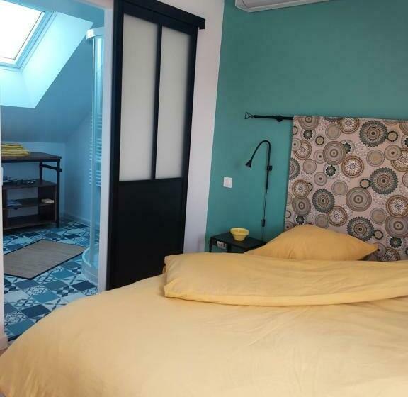 Номер Стандарт, En Pleine Campagne, Proche Du Mans Chambre D Hôtes